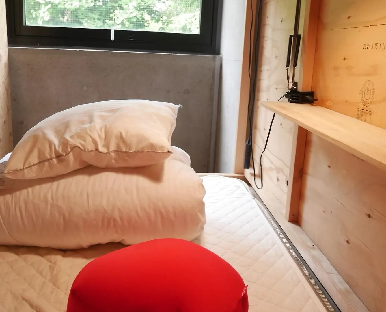 Artnshelter - Hostel Tokyo